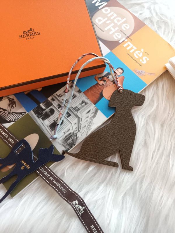 HERMES 雙面狗狗吊飾 buywithada,france,全球代購,歐洲,exquisite,quality goods,posh,fancy,luxurious