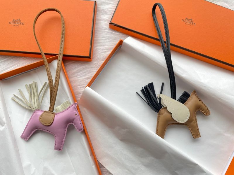 HERMES 奶茶色拼白拼黑 小飛馬 PM buywithada,france,全球代購,歐洲,exquisite,quality goods,posh,fancy,luxurious