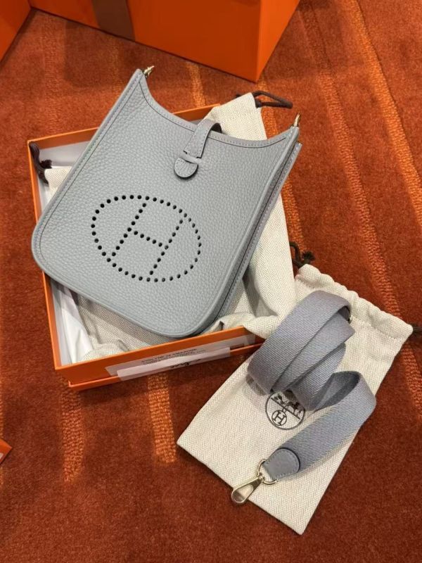 Hermes mini evelyne P0木偶灰銀 buywithada,france,全球代購,歐洲,exquisite,quality goods,posh,fancy,luxurious