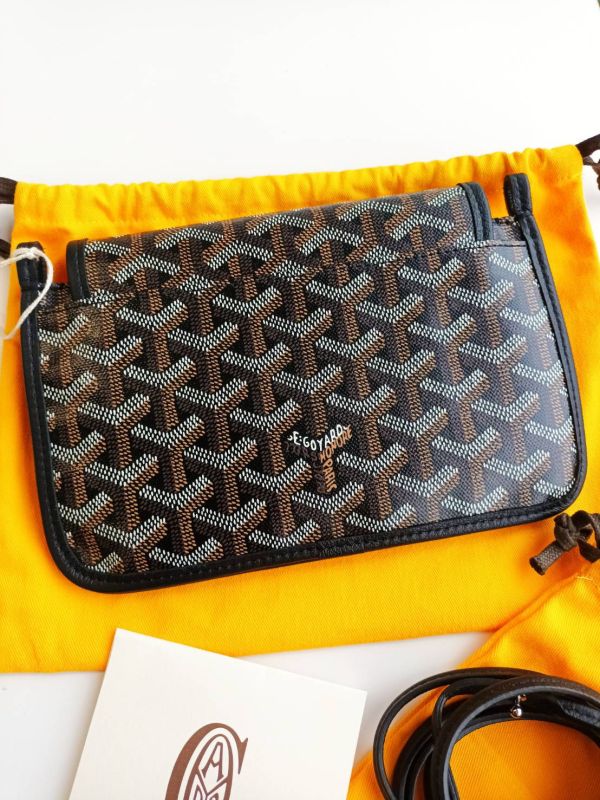 爆款 GOYARD 信封包 plumet 黑色 現貨 buywithada,france,全球代購,歐洲,exquisite,quality goods,posh,fancy,luxurious