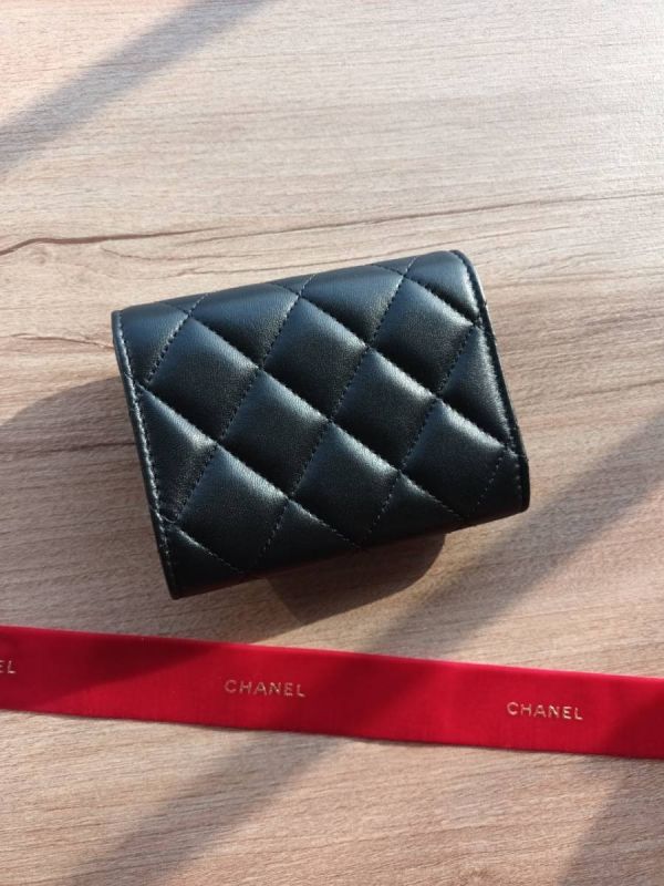 CHANEL 24P 限量 黑羊皮珍珠CC 雙層卡包 buywithada,france,全球代購,歐洲,exquisite,quality goods,posh,fancy,luxurious
