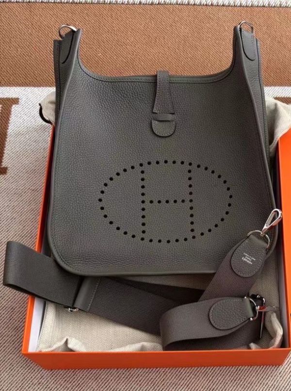 HERMES EVELYNE 29 OL積雲灰銀釦 buywithada,france,全球代購,歐洲,exquisite,quality goods,posh,fancy,luxurious