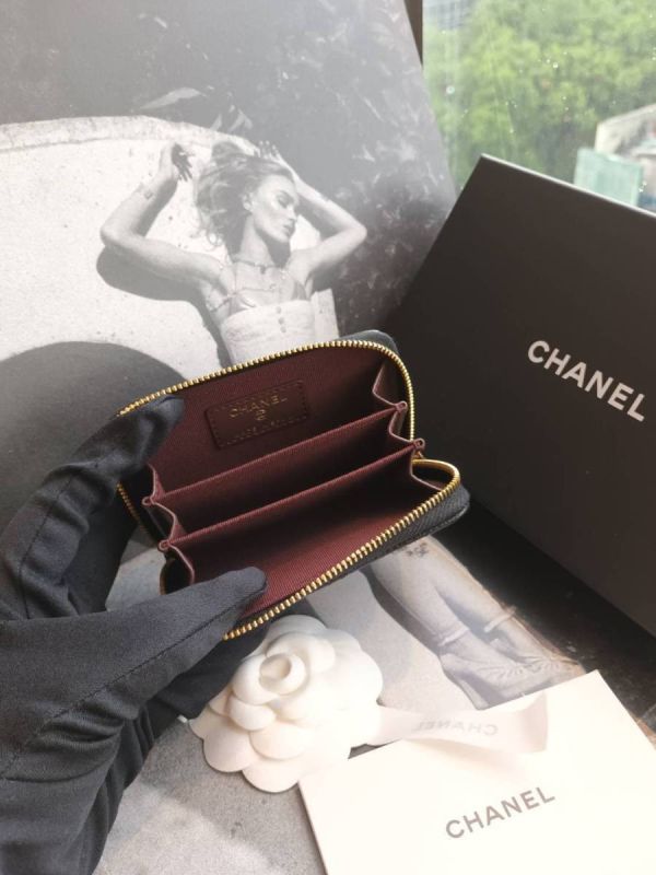 CHANEL ㄇ字拉鍊零錢卡包 黑荔枝金釦 buywithada,france,全球代購,歐洲,exquisite,quality goods,posh,fancy,luxurious