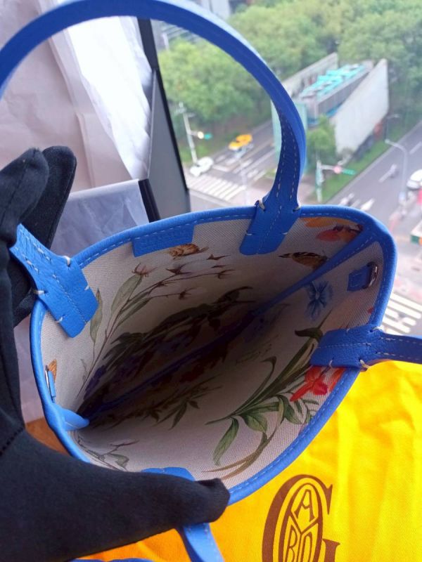 GOYARD 2025限量Poitiers tote bag 鳶尾色 手繪蝴碟logo buywithada,france,全球代購,歐洲,exquisite,quality goods,posh,fancy,luxurious