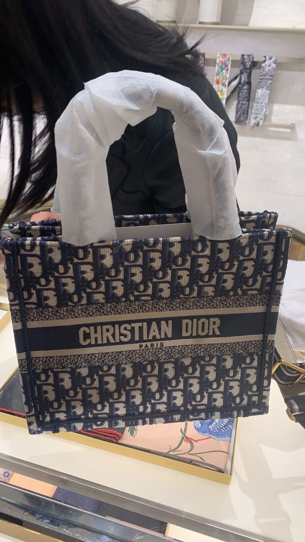 DIOR 小碼 DIOR BOOK TOTE 藍色 Dior Oblique 刺繡 buywithada,france,全球代購,歐洲,exquisite,quality goods,posh,fancy,luxurious