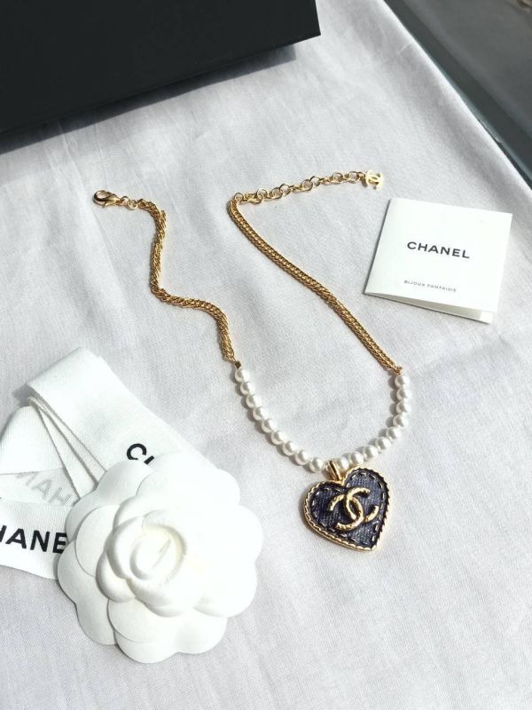 CHANEL 愛心牛仔珍珠頸鍊 buywithada,france,全球代購,歐洲,exquisite,quality goods,posh,fancy,luxurious