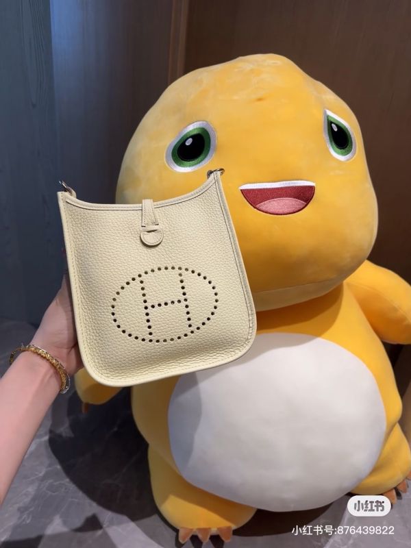 Hermes Evelyne mini 米爾頓黃銀釦 buywithada,france,全球代購,歐洲,exquisite,quality goods,posh,fancy,luxurious