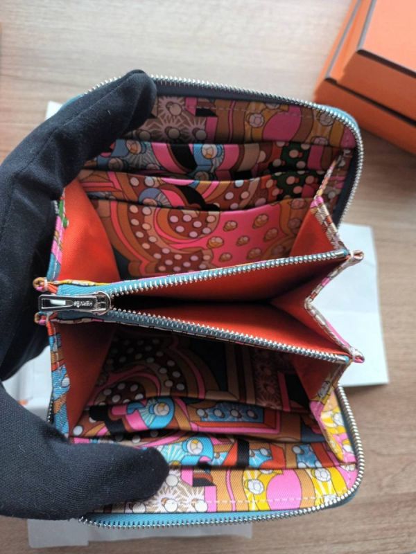 HERMES SILK IN COMPACT 絲巾短夾 EPSOM 牛仔藍白線 buywithada,france,全球代購,歐洲,exquisite,quality goods,posh,fancy,luxurious