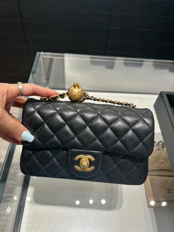 Chanel 爆款 cf 20 金球包 台灣現貨 buywithada,france,全球代購,歐洲,exquisite,quality goods,posh,fancy,luxurious