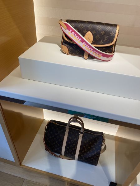 LV 老花 DIANE 法棍包 buywithada,france,全球代購,歐洲,exquisite,quality goods,posh,fancy,luxurious