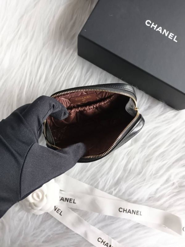 CHANEL 黑荔枝金釦拉鏈化妝包 buywithada,france,全球代購,歐洲,exquisite,quality goods,posh,fancy,luxurious