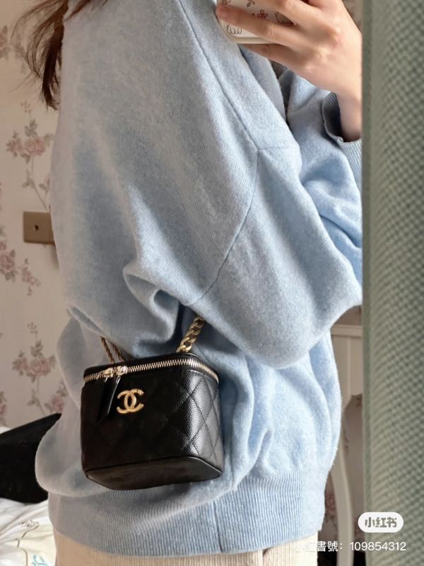 CHANEL愛心調節釦小盒子 buywithada,france,全球代購,歐洲,exquisite,quality goods,posh,fancy,luxurious