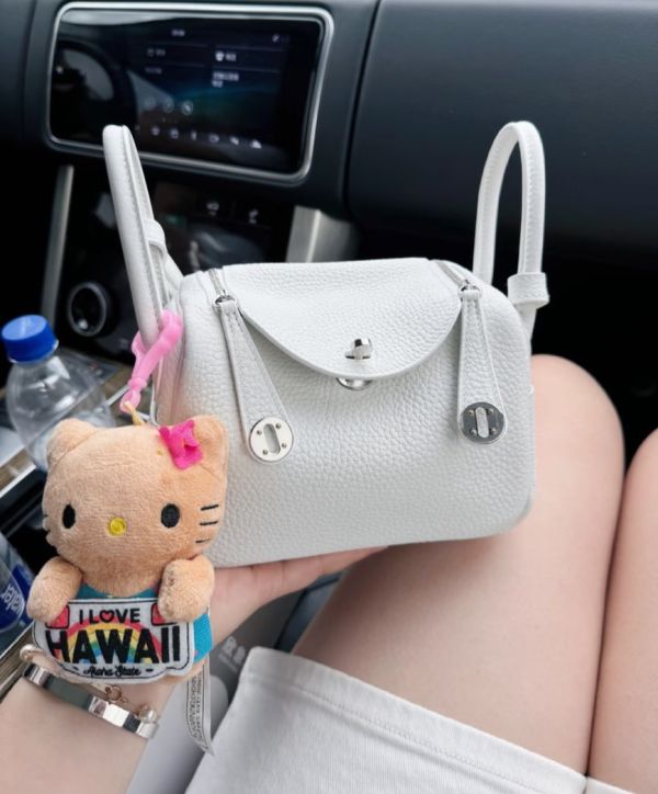 Hermès Mini Lindy 新白色銀釦 TC buywithada,france,全球代購,歐洲,exquisite,quality goods,posh,fancy,luxurious