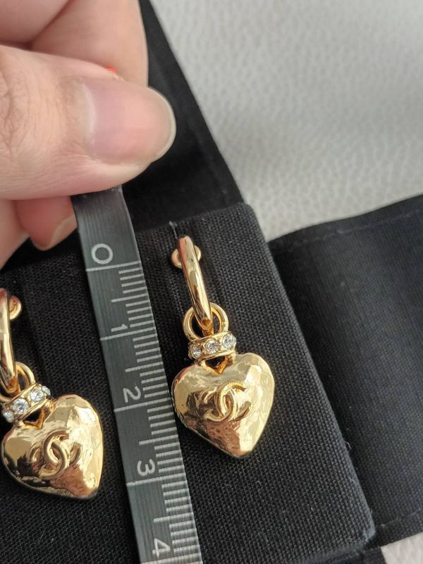 CHANEL 24P 金色愛心水鑽耳墜 全新現貨 buywithada,france,全球代購,歐洲,exquisite,quality goods,posh,fancy,luxurious