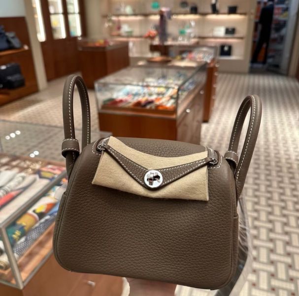 Hermes Mini Lindy 大象灰銀 二代 buywithada,france,全球代購,歐洲,exquisite,quality goods,posh,fancy,luxurious