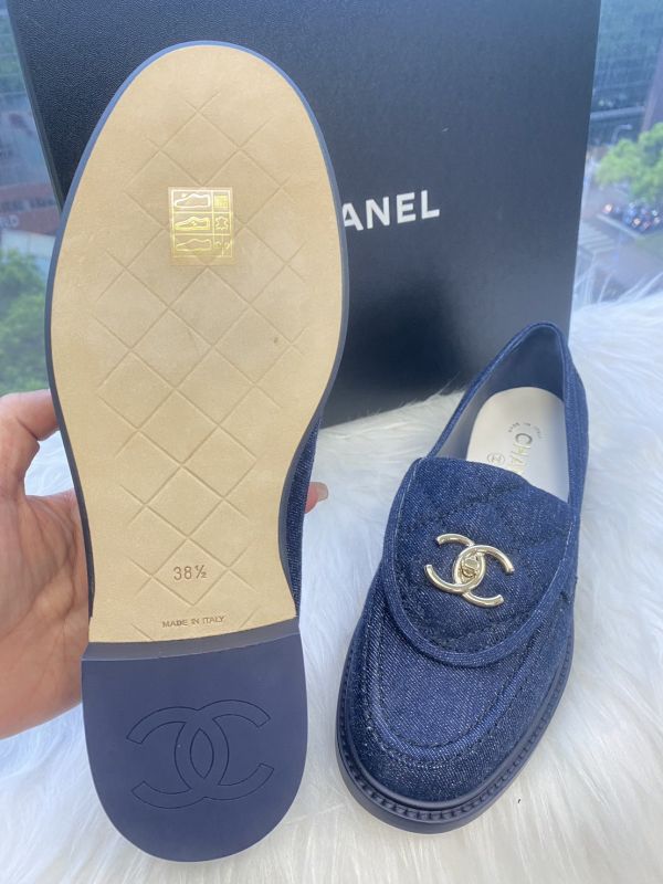 CHANEL 24S 深丹寧牛仔翻蓋樂福鞋 SIZE 38.5 buywithada,france,全球代購,歐洲,exquisite,quality goods,posh,fancy,luxurious