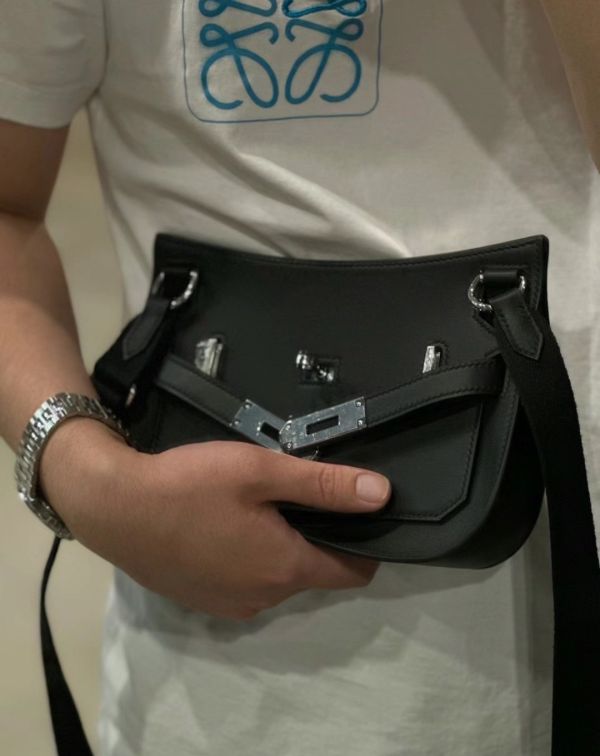 HERMES W刻 JYPSIERE MINI 吉普賽 黑銀 現貨 buywithada,france,全球代購,歐洲,exquisite,quality goods,posh,fancy,luxurious,hermes,迷你吉普賽