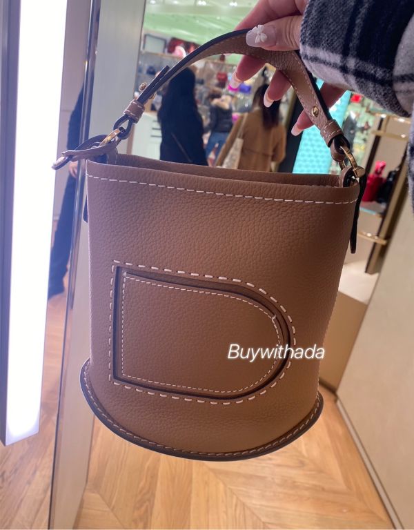 Delvaux Pin Mini Bucket buywithada,france,全球代購,歐洲,exquisite,quality goods,posh,fancy,luxurious