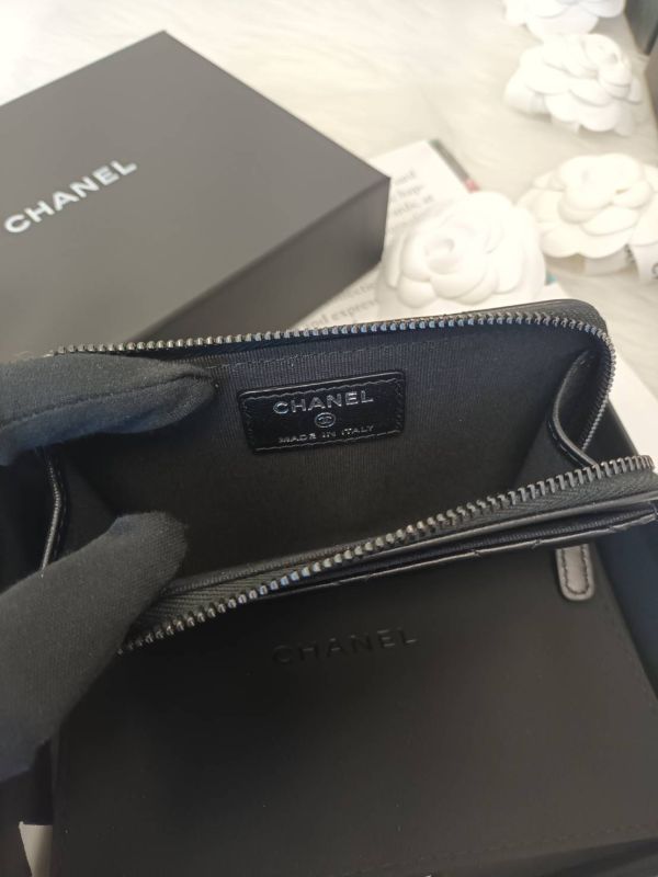 CHANEL so black 黑羊皮 L拉鍊零錢卡包 buywithada,france,全球代購,歐洲,exquisite,quality goods,posh,fancy,luxurious