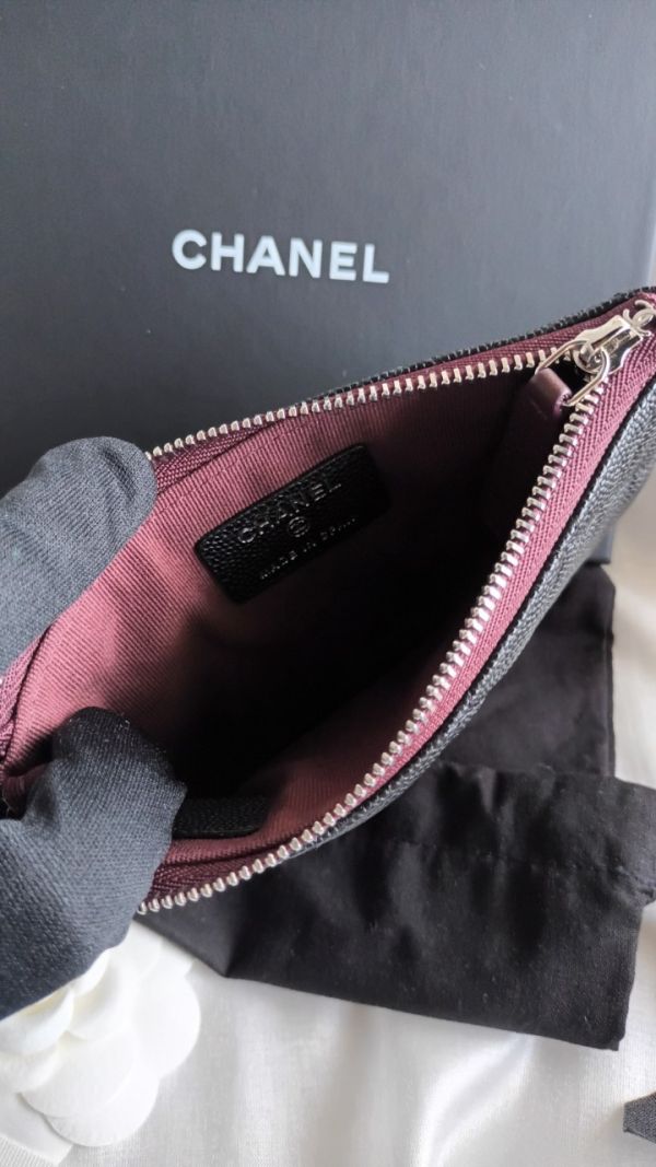CHANEL CF 黑銀 荔枝皮 一字拉鍊錢包/卡包 buywithada,france,全球代購,歐洲,exquisite,quality goods,posh,fancy,luxurious
