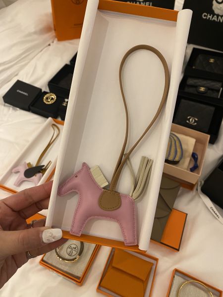 HERMES 錦葵紫 小馬 buywithada,france,全球代購,歐洲,exquisite,quality goods,posh,fancy,luxurious