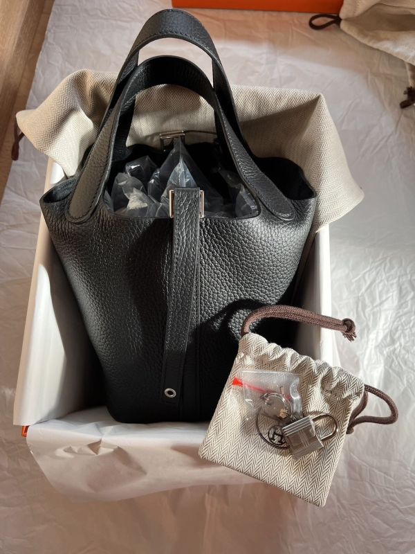 Hermès Picotin 18 黑銀 w刻 現貨 buywithada,france,全球代購,歐洲,exquisite,quality goods,posh,fancy,luxurious