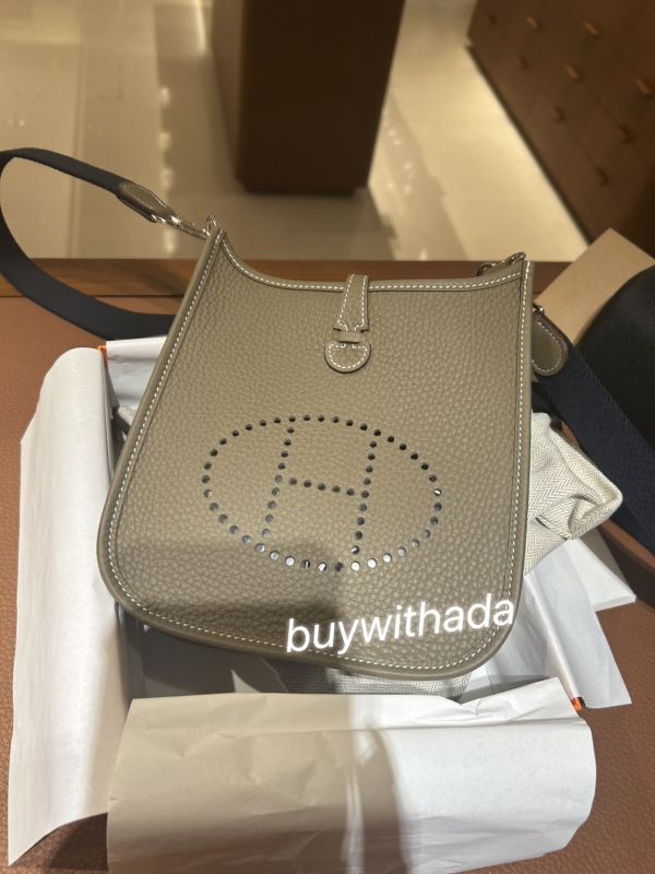 HERMES MINI EVELYNE 16 大象灰銀釦 藍色背帶 buywithada,france,全球代購,歐洲,exquisite,quality goods,posh,fancy,luxurious