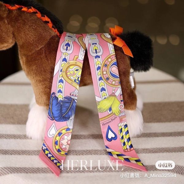 HERMES TWILLY HARNAIS DE CŒUR buywithada,france,全球代購,歐洲,exquisite,quality goods,posh,fancy,luxurious