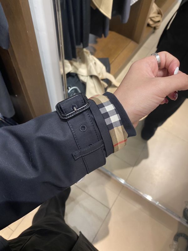 折扣 Burberry 風衣外套 黑/蜜糖色/淺卡其 buywithada,france,全球代購,歐洲,exquisite,quality goods,posh,fancy,luxurious