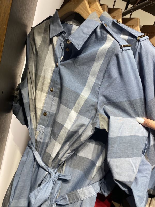 折扣 Burberry 四色 格紋洋裝 buywithada,france,全球代購,歐洲,exquisite,quality goods,posh,fancy,luxurious