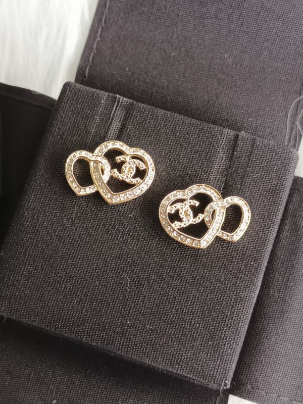 CHANEL 雙愛心耳針 buywithada,france,全球代購,歐洲,exquisite,quality goods,posh,fancy,luxurious