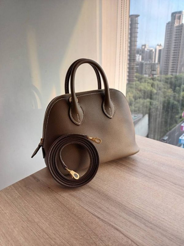 台灣現貨 HERMES MINI BOLIDE 大象灰金釦 全新全配 buywithada,france,全球代購,歐洲,exquisite,quality goods,posh,fancy,luxurious
minibolide,hermes