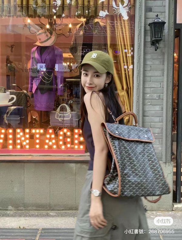 GOYARD 折疊雙肩背包 黑色/黑棕/灰色 buywithada,france,全球代購,歐洲,exquisite,quality goods,posh,fancy,luxurious