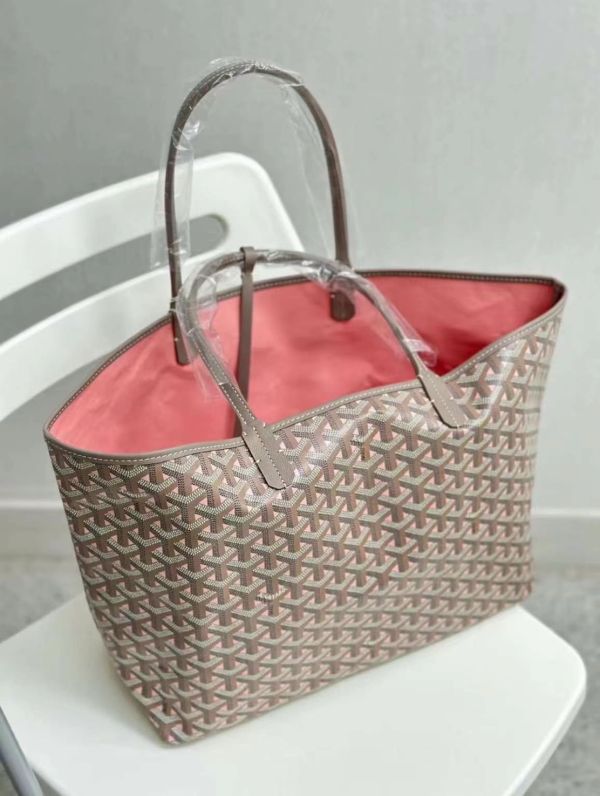 GOYARD TOTE 奶茶灰配牛油果配色 PM buywithada,france,全球代購,歐洲,exquisite,quality goods,posh,fancy,luxurious