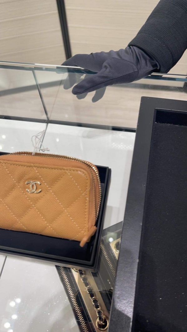 CHANEL CF 焦糖奶茶 淡金 雙層拉鍊錢包 buywithada,france,全球代購,歐洲,exquisite,quality goods,posh,fancy,luxurious