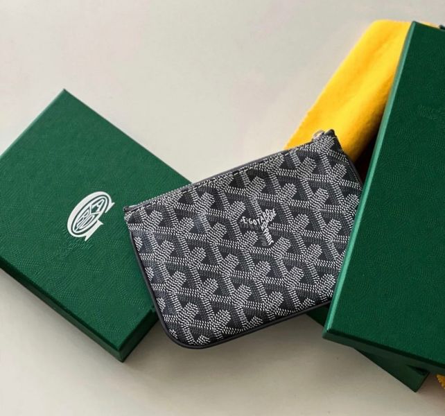 GOYARD MINI POCHETTE 一字拉鍊小包 buywithada,france,全球代購,歐洲,exquisite,quality goods,posh,fancy,luxurious