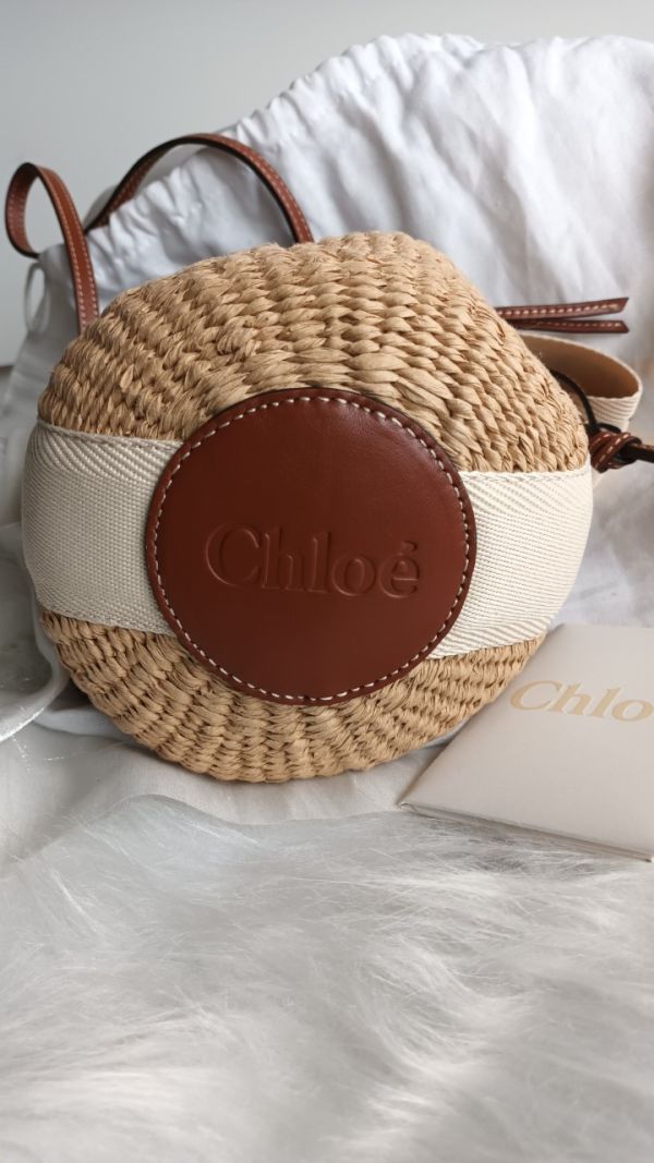 CHLOE 爆款編織小水桶 現貨在台 buywithada,france,全球代購,歐洲,exquisite,quality goods,posh,fancy,luxurious