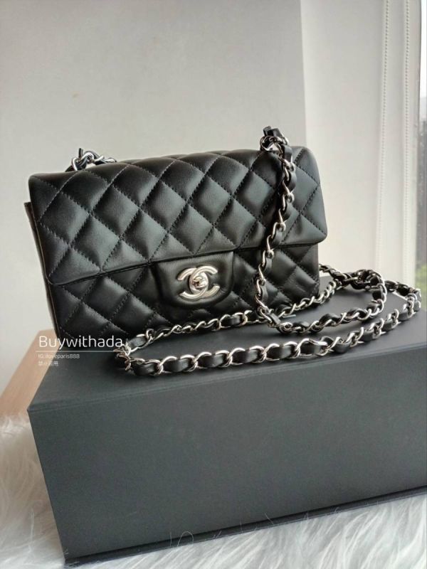 爆款CHANEL MINI CF20 黑色銀釦羊皮口蓋包 buywithada,france,全球代購,歐洲,exquisite,quality goods,posh,fancy,luxurious