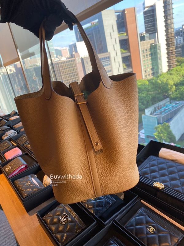 HERMES P22 PICOTIN 22 餅乾色金釦 B刻 TC皮 現貨 buywithada,france,全球代購,歐洲,exquisite,quality goods,posh,fancy,luxurious