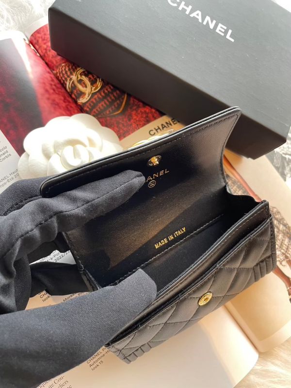 CHANEL BOY羊皮單層復古金釦卡夾包 buywithada,france,全球代購,歐洲,exquisite,quality goods,posh,fancy,luxurious
