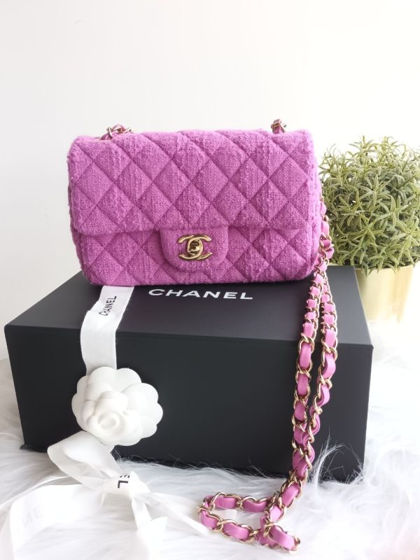 CHANEL 23B 最新款 CF20 粉紫色毛尼 香檳金釦 buywithada,france,全球代購,歐洲,exquisite,quality goods,posh,fancy,luxurious