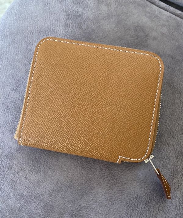 HERMES SILK IN 絲巾短夾 金棕 buywithada,france,全球代購,歐洲,exquisite,quality goods,posh,fancy,luxurious