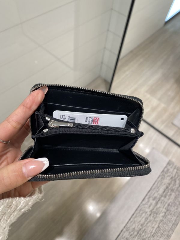 CHANEL 白色19 新款ㄇ字拉鏈錢包 內有拉鍊分層 黑荔枝銀釦 buywithada,france,全球代購,歐洲,exquisite,quality goods,posh,fancy,luxurious