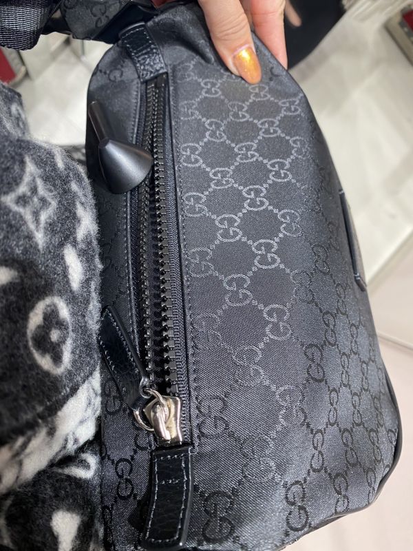 GUCCI黑色經典logo 腰包/胸包 buywithada,france,全球代購,歐洲