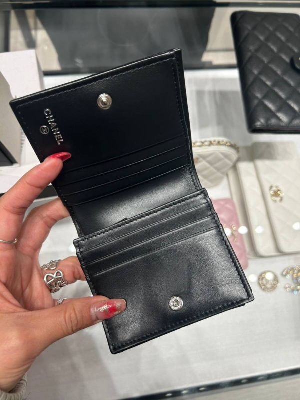CHANEL so black  對折短夾 buywithada,france,全球代購,歐洲,exquisite,quality goods,posh,fancy,luxurious
