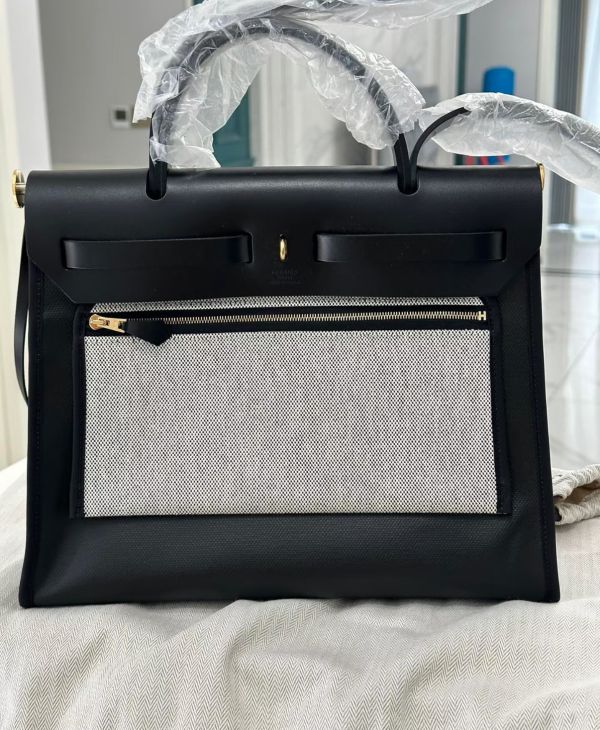 Hermes herbag 31 防水黑金釦 buywithada,france,全球代購,歐洲,exquisite,quality goods,posh,fancy,luxurious