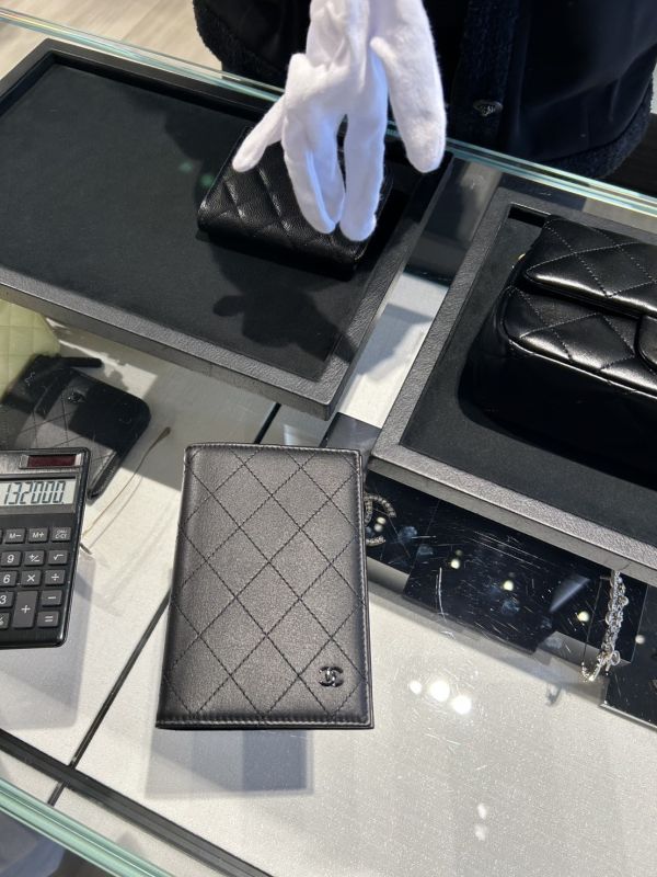CHANEL so black 護照套 buywithada,france,全球代購,歐洲,exquisite,quality goods,posh,fancy,luxurious