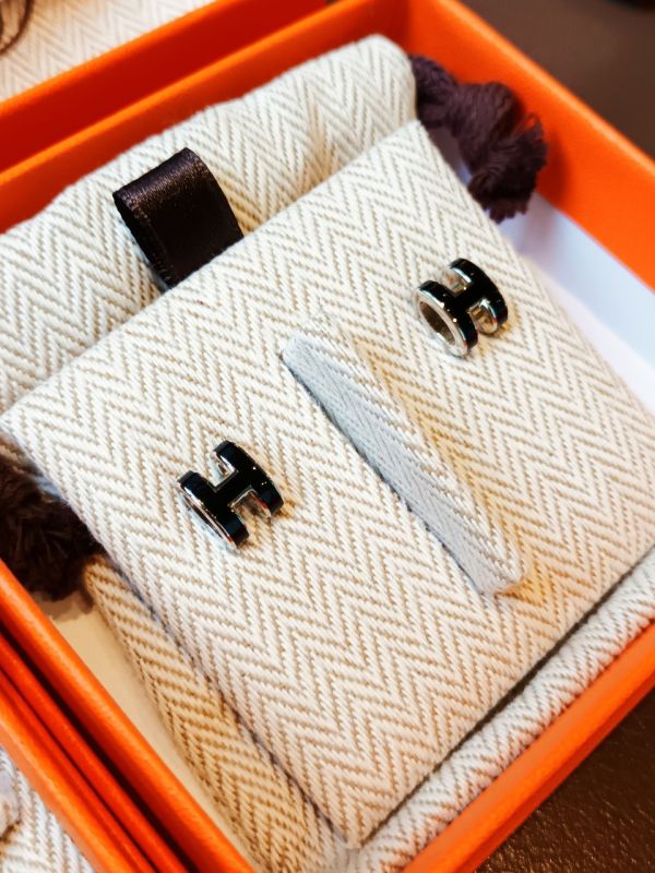 HERMES POP H MINI 黑銀 耳環 buywithada,france,全球代購,歐洲,exquisite,quality goods,posh,fancy,luxurious