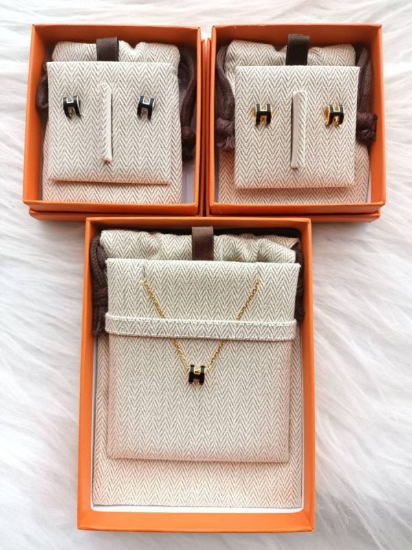 HERMES POP H MINI 黑銀 耳環 buywithada,france,全球代購,歐洲,exquisite,quality goods,posh,fancy,luxurious