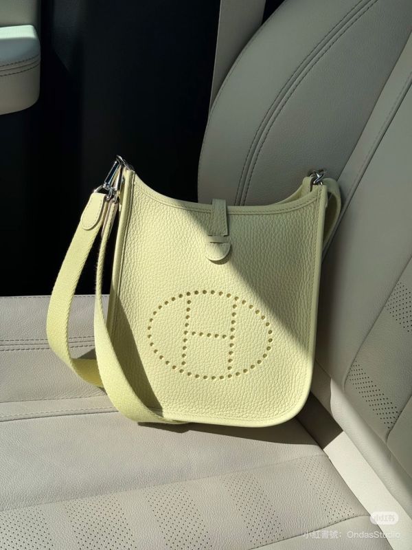 Hermes Evelyne mini 米爾頓黃銀釦 buywithada,france,全球代購,歐洲,exquisite,quality goods,posh,fancy,luxurious